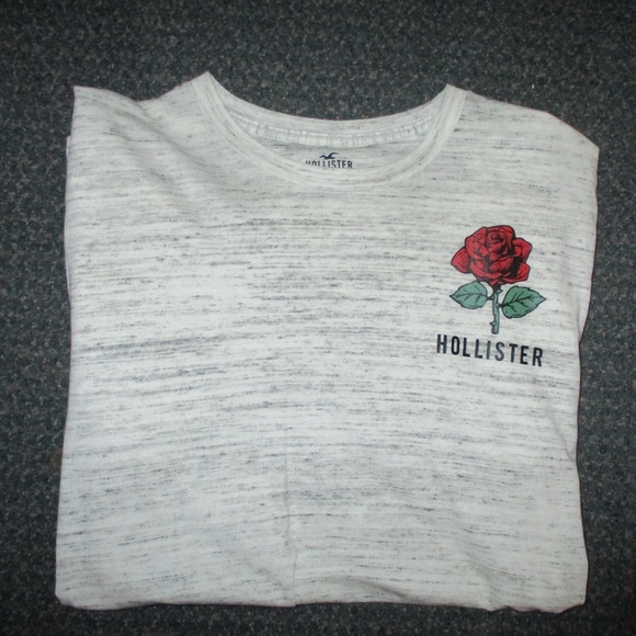 Hollister Other - hollister crew neck t-shirt